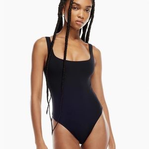 Aritzia Babaton Contour Tank Bodysuit - Black